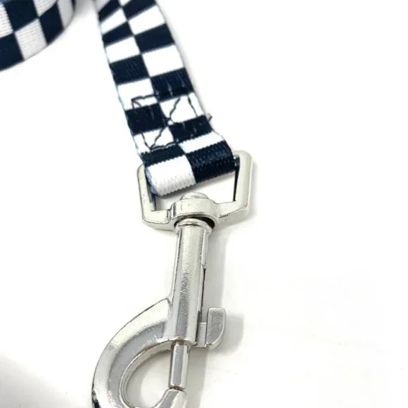 VANS VN0A4OFCNOA Stylish Dog Leash Nylon Checkerboard Black White 6 Foot Length - Picture 2 of 6